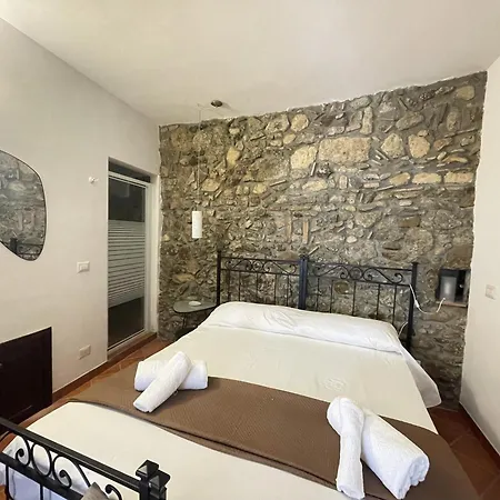 Casa Carmine Papa Lejlighed Cefalù