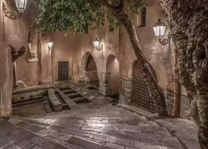 Casa Carmine Papa דירה *